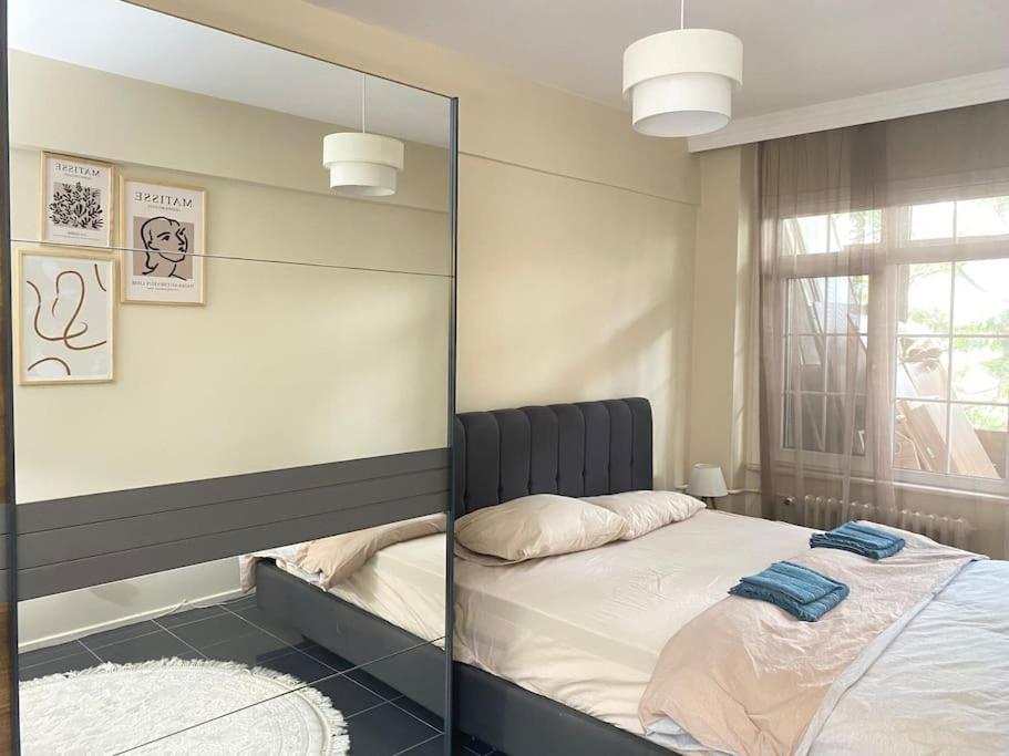 Apartmán Comfy - Spacious Flat On The Kadikoey Seaside Istanbulská provincie Exteriér fotografie